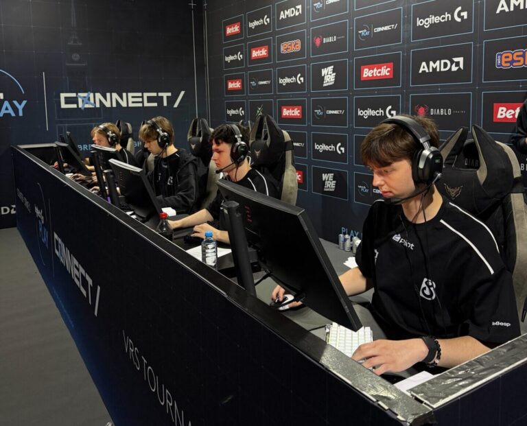 B8 Advance to Semis at Logitech G Play Connect 2026