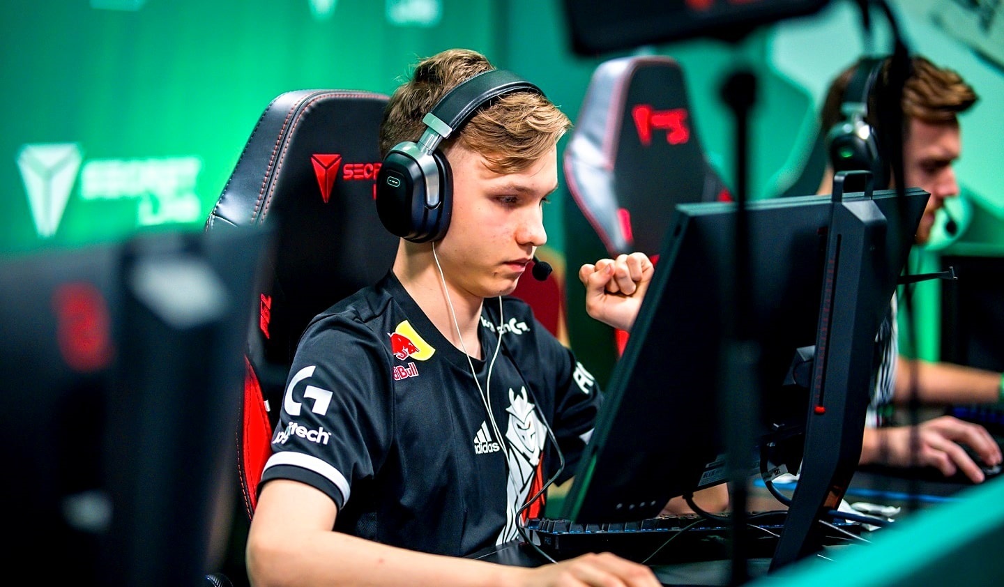 m0NESY (Ilya Osipov)