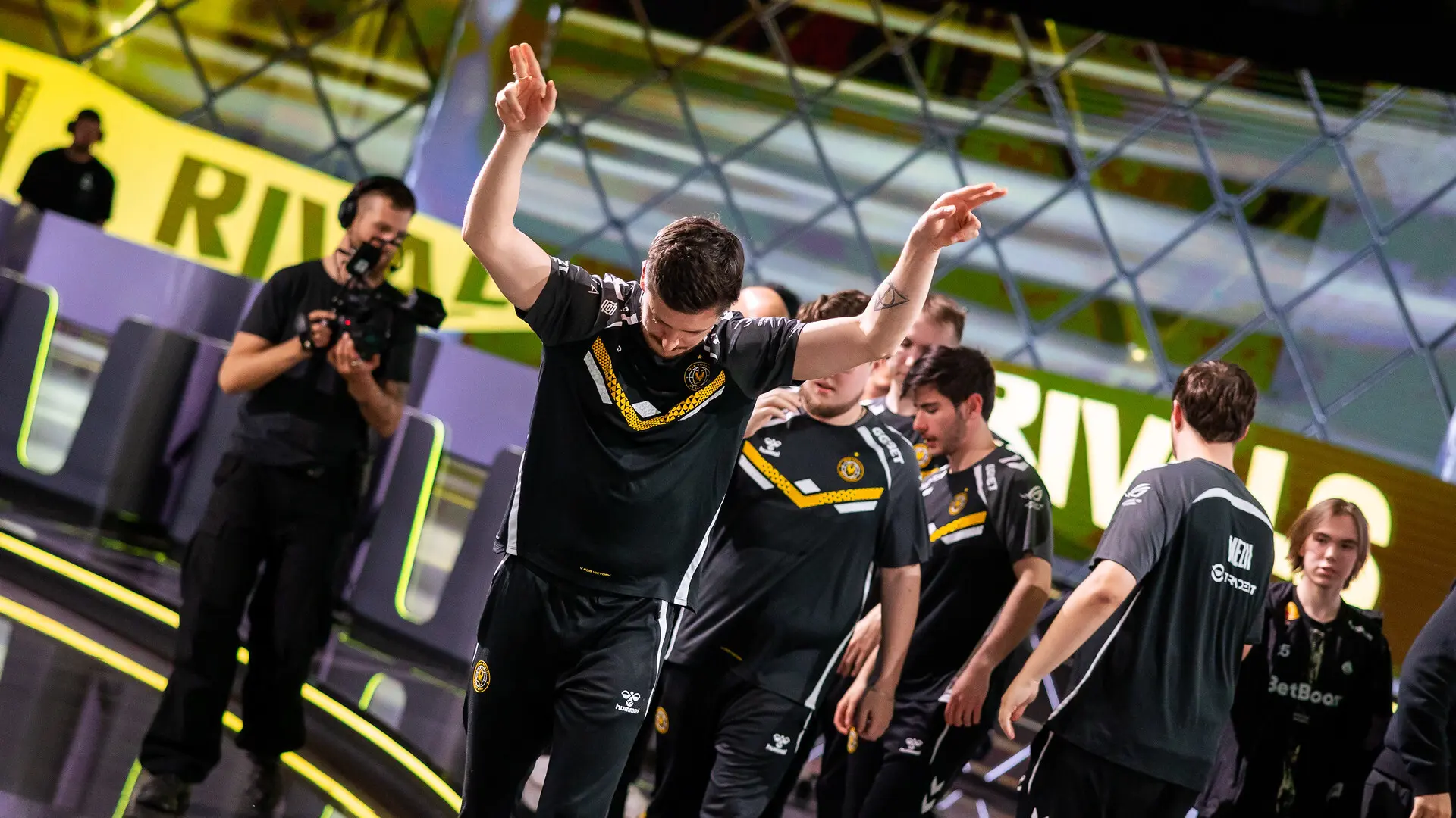 Vitality set CS2 All Time Record Win Streak, pushing it to the BLAST Rivals 2025 Grand Final &mdash; 24 Wins in a Row