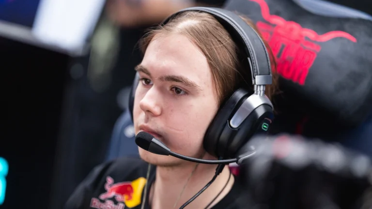 Top 15 Highest-Earning CS2 Players of 2025