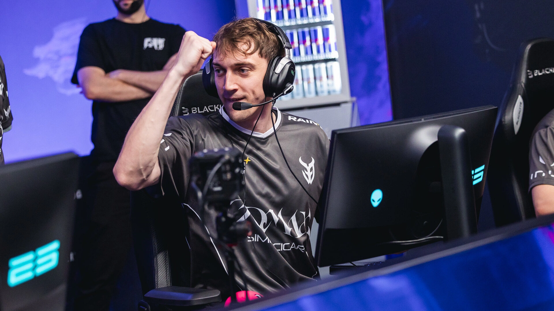 3DMAX vs MIBR at IEM Cologne 2025: Who Has the Edge Right Now?