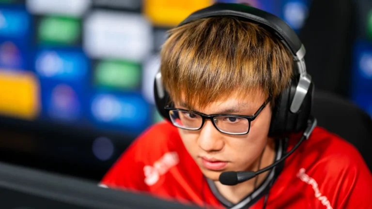 Surprises and Disappointments at FISSURE Playground 1: From Fallen Giants to Legendary Comebacks
