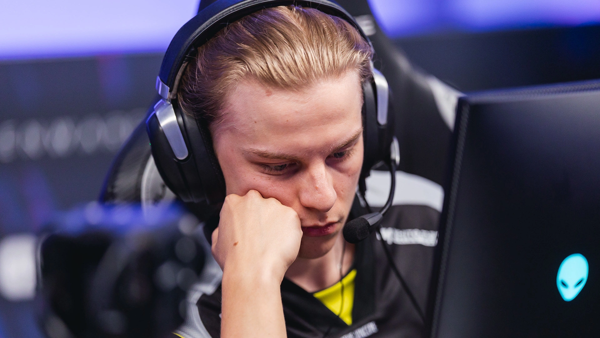 NAVI quittent le BLAST Bounty Season 2, échouant à atteindre le LAN à Malte