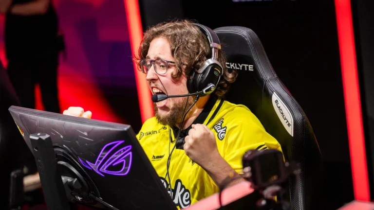 Vitality sweep TYLOO 2:0 to advance to the Esports World Cup 2025 semifinals