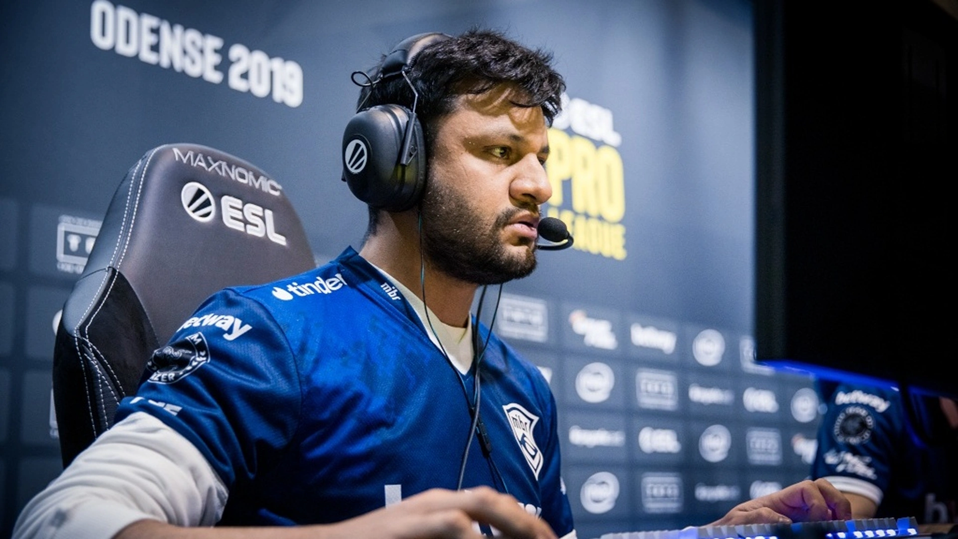 Torneo di CS2 su una Portaerei: il Brasile Sorprende il Mondo con un Evento LAN Unico