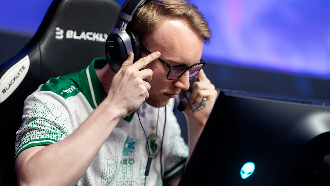 Falcons Crush G2, While MOUZ Eliminate Virtus.pro in Esports World Cup 2025