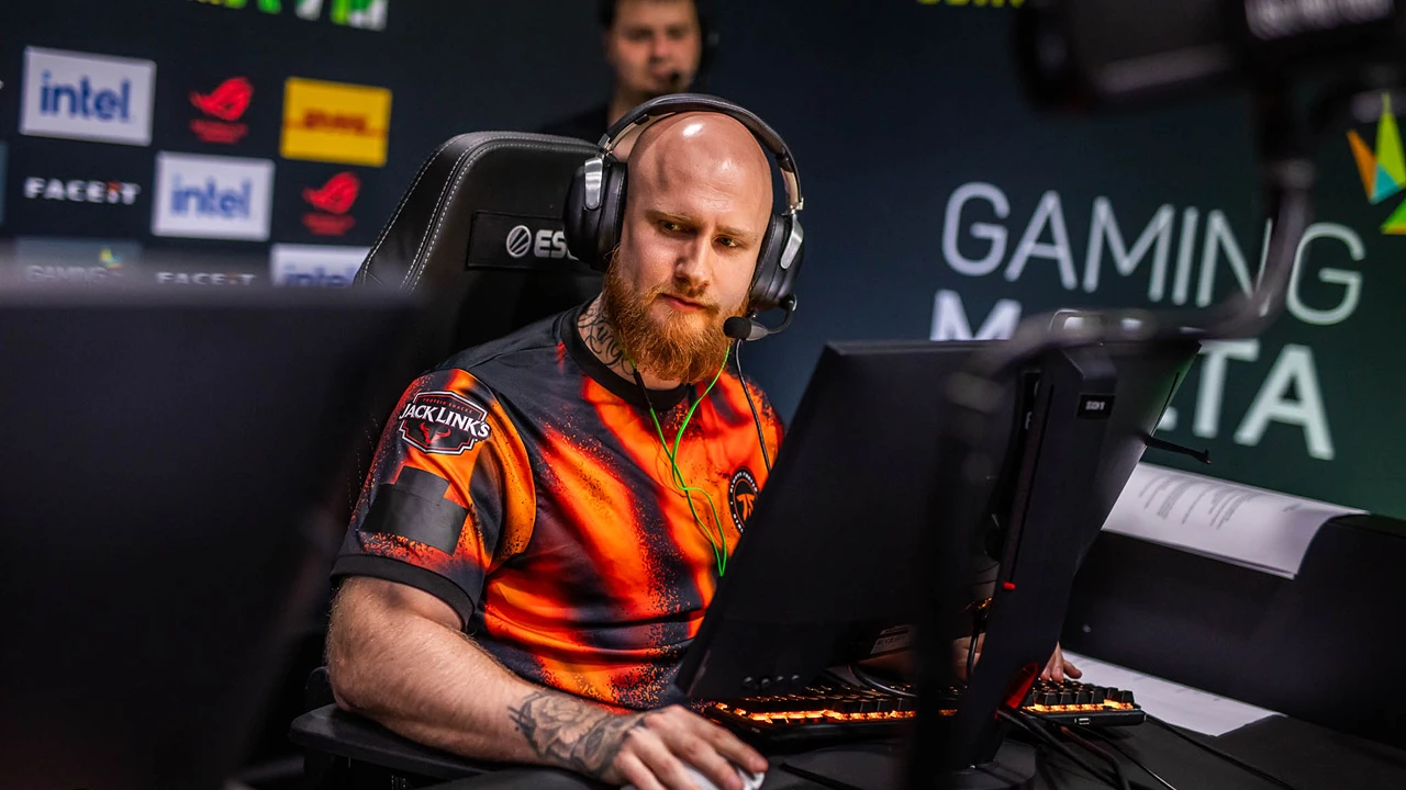 fnatic elimina a GamerLegion do BLAST Open London 2025 no lower bracket