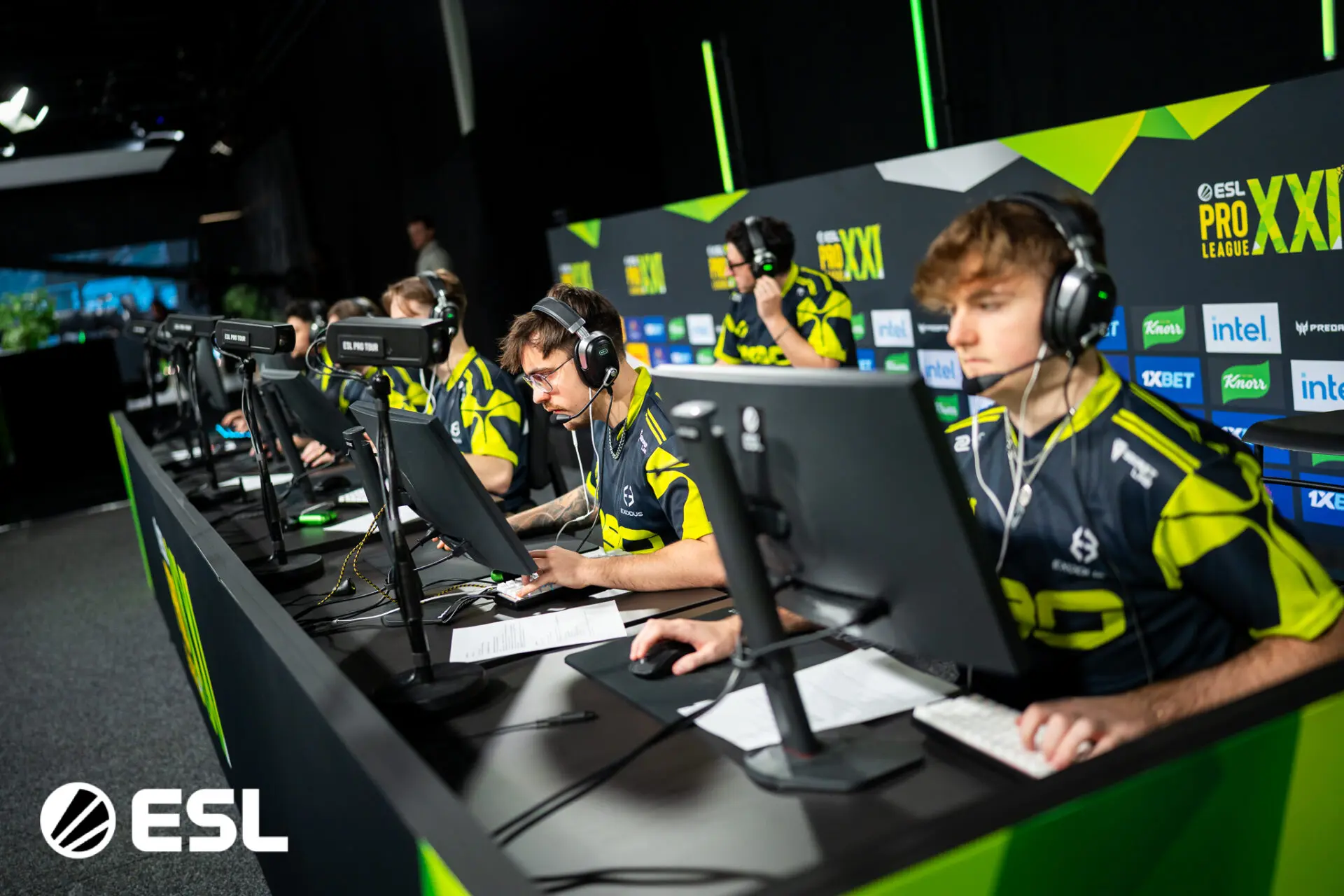 ESL Pro League Season 22 Stage 1 — Preview & Predictions