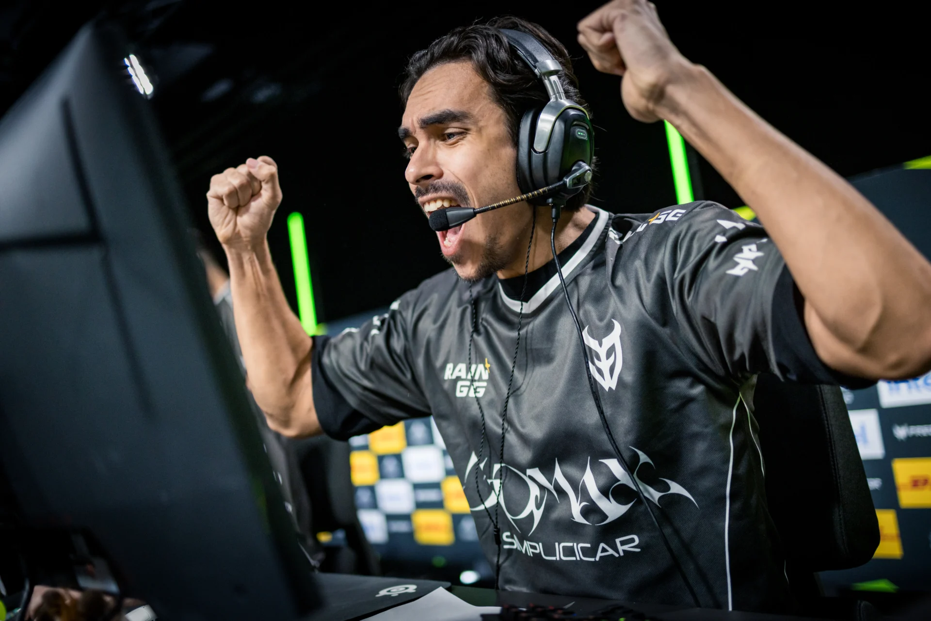 Heroic Crushed by 3DMAX, Legacy Knock Out FURIA: Shockers of the Day at ESL Pro League S22