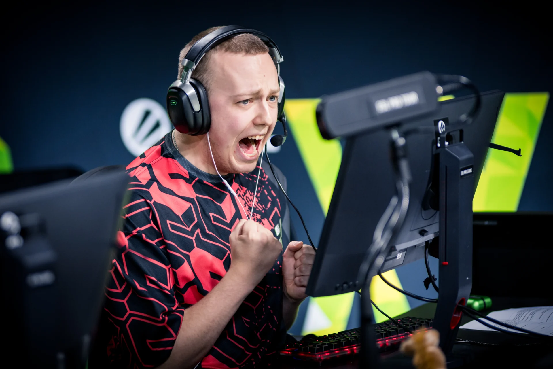 Inner Circle stun The MongolZ at ESL Pro League S22 — a sensational victory over the world’s No.1