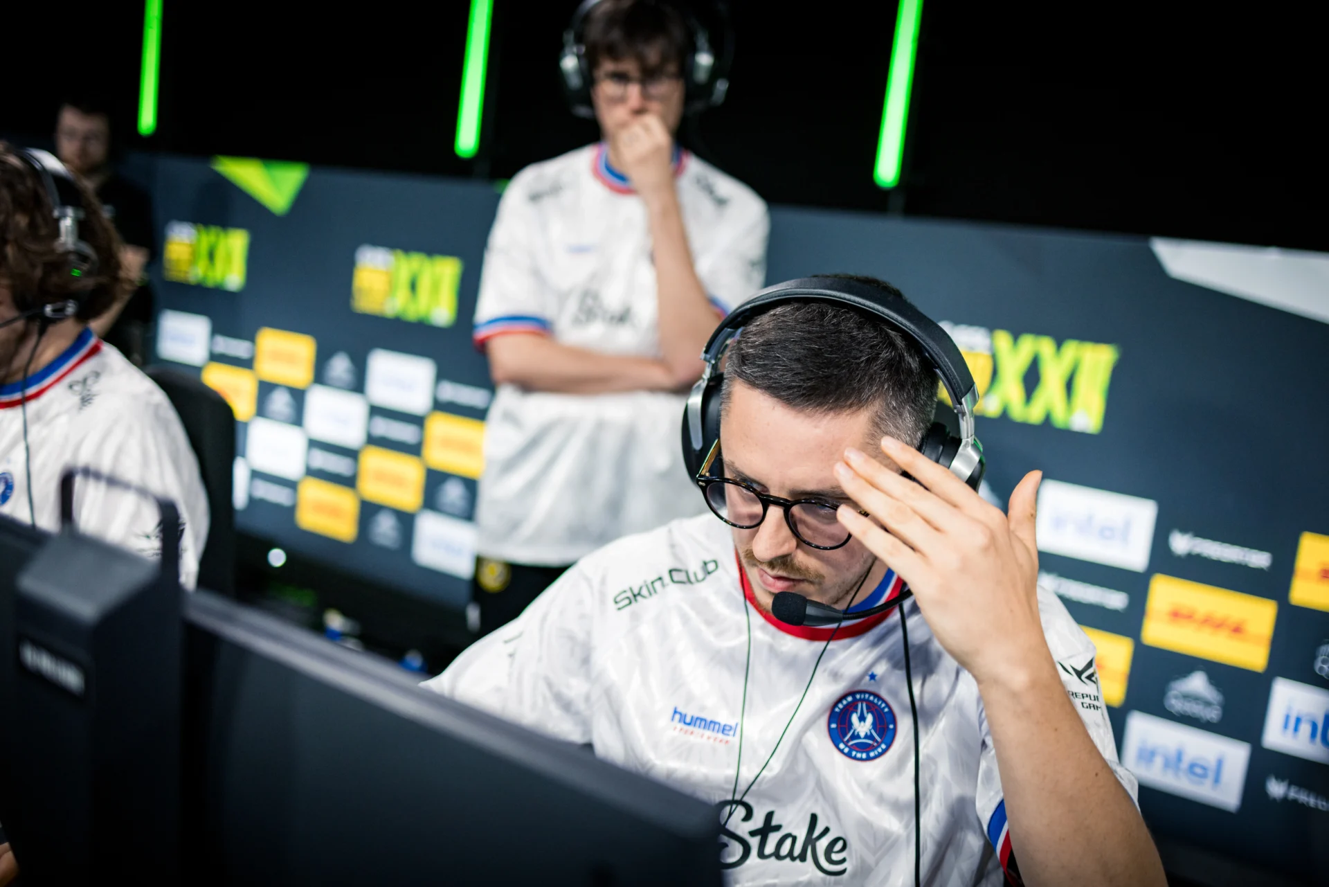 Spirit, Vitality, G2, and 3DMAX Triumph at ESL Pro League S22 — A Day of Contrasts, Dominance, and Surprises