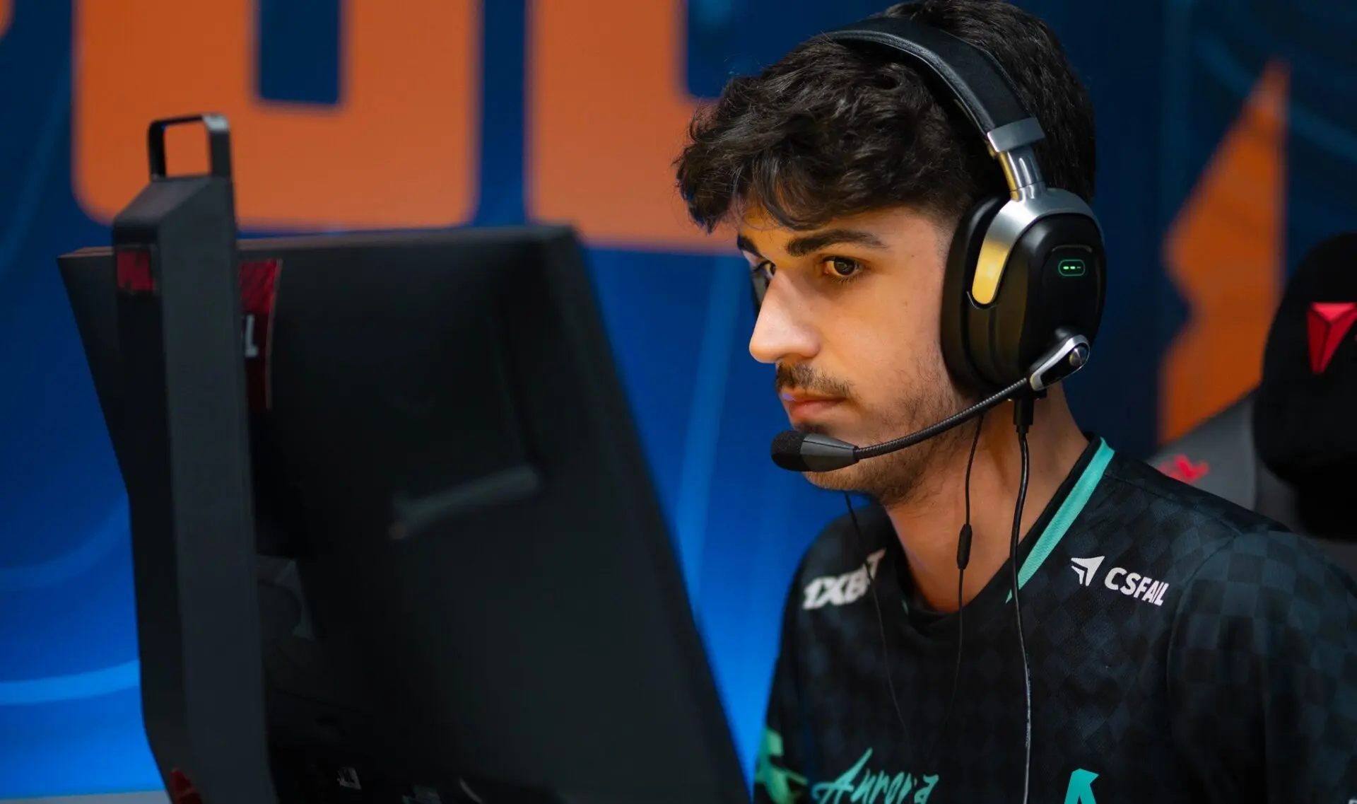 Prediction for B8 vs Aurora — PGL Masters Bucharest 2025