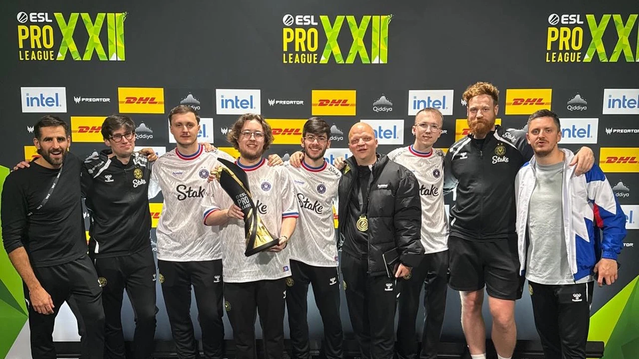 Vitality dominate Falcons 3:0 to win the ESL Pro League Season 22