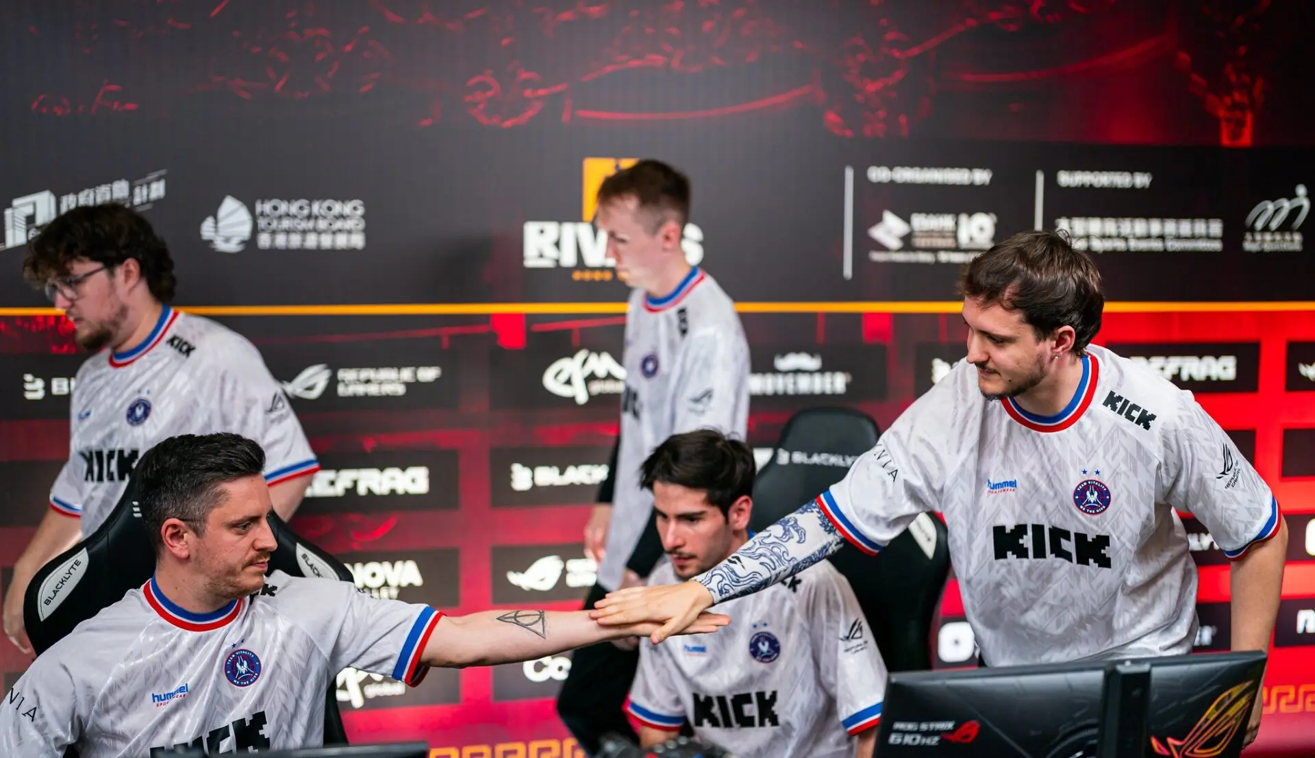 Prediction for Spirit vs Vitality — BLAST Rivals 2025 Season 2