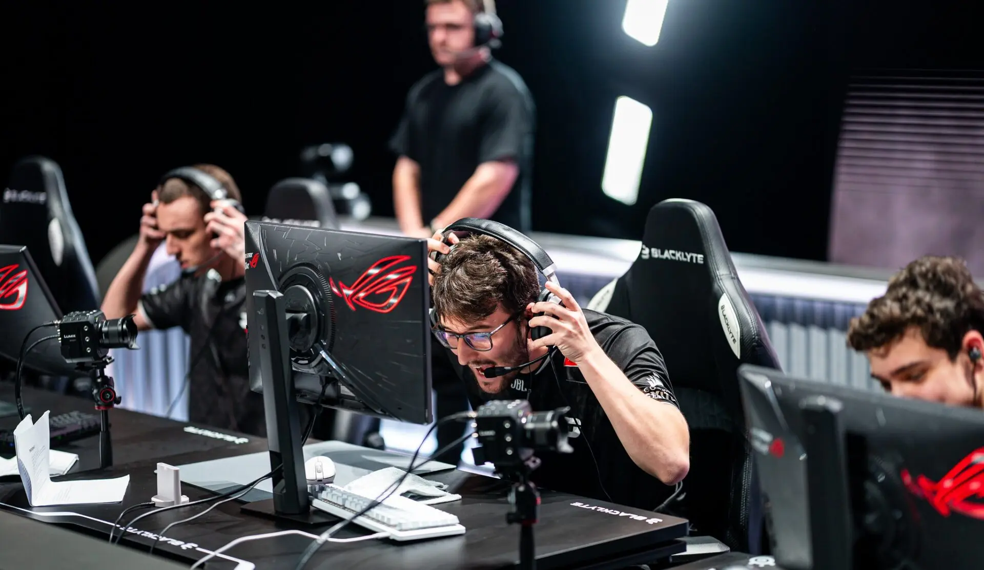 paiN reach the BLAST Rivals 2025 Season 2 semifinals after victory over Passion UA