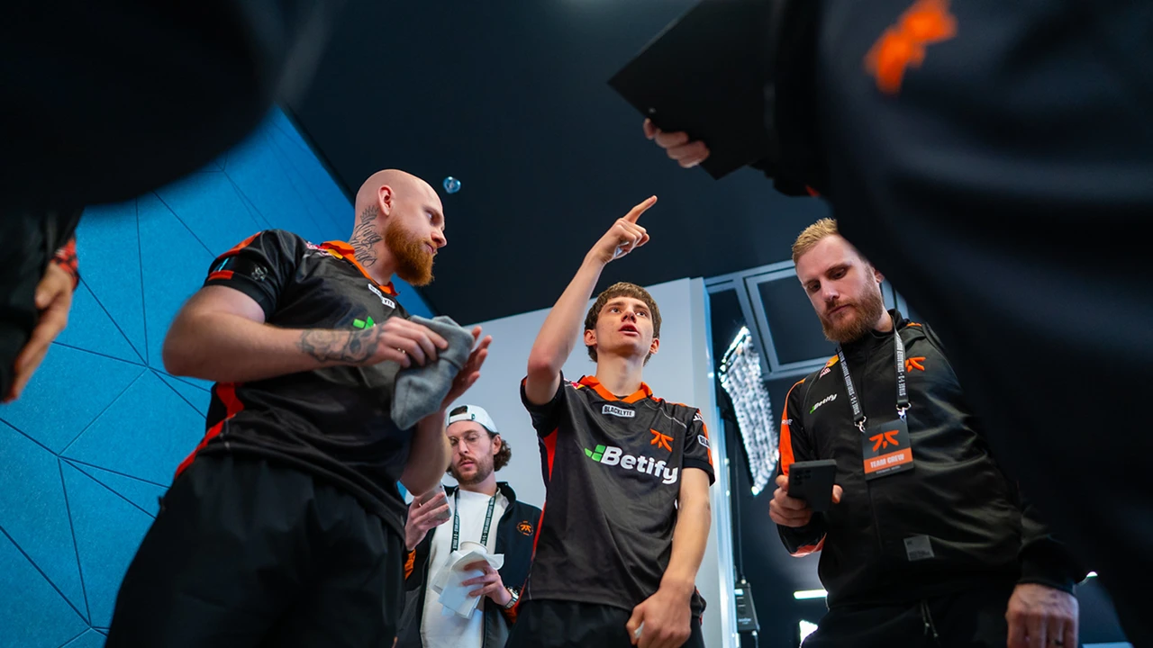 Eight Winners, the First 2–0 Teams in Stage 2, and a New Wave of Broken Pick’Ems at StarLadder Budapest Major 2025 Stage 2
