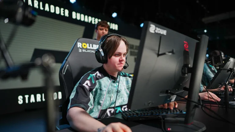 PARIVISION advance to Stage 2, eliminating Legacy 2&ndash;1 in a dramatic BO3