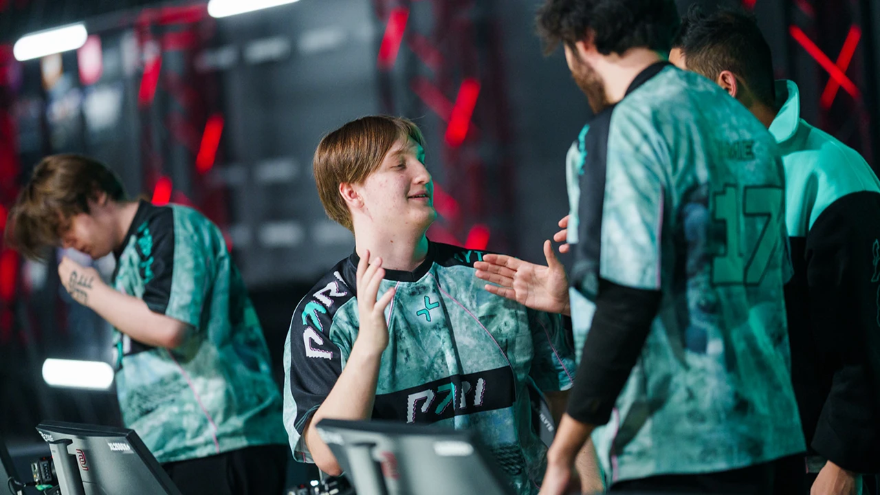 1–1 Pool Shock: PARIVISION Crush the Favorites as Passion UA Collapse