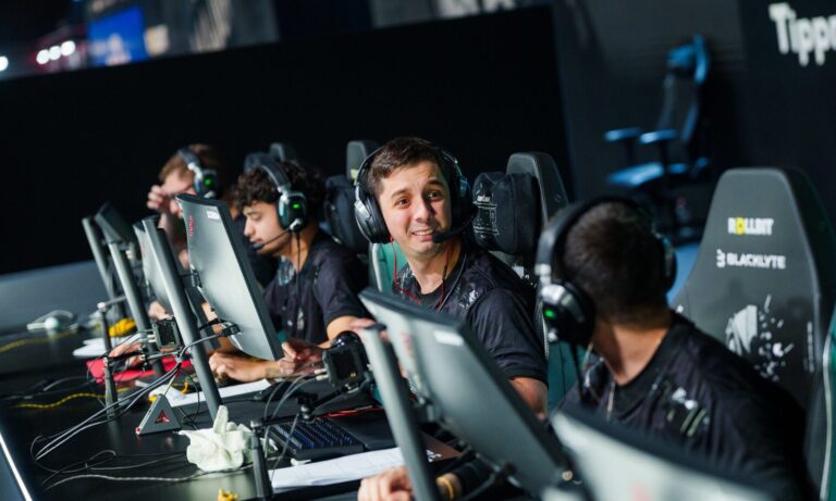 Imperial break through to Stage 3 at StarLadder Budapest Major 2025