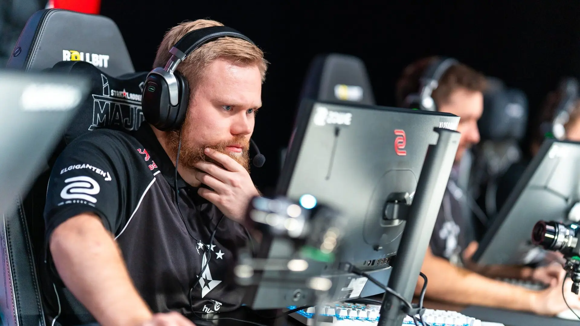 CS2 Winter Rostermania — All 2025–2026 Roster Changes