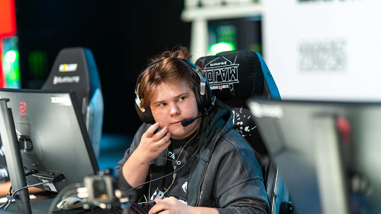 Da una dichiarazione dura alla gestione dei danni: cosa &egrave; andato storto nella storia tra zweih e makazze