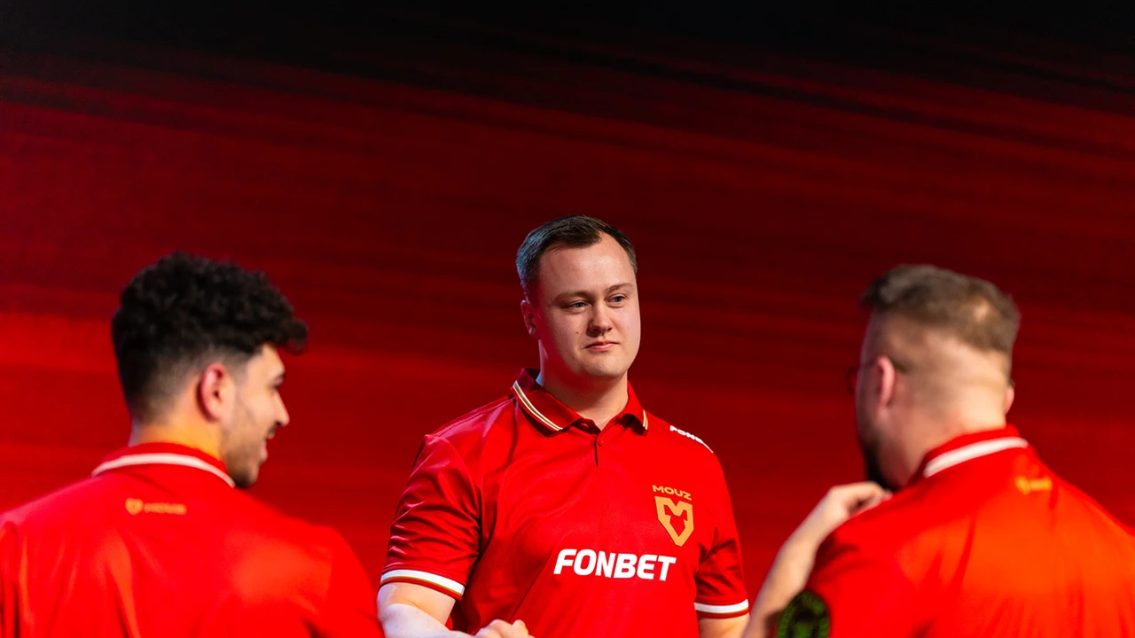 sycrone Does Not Rule Out Roster Changes for MOUZ After Major Exit