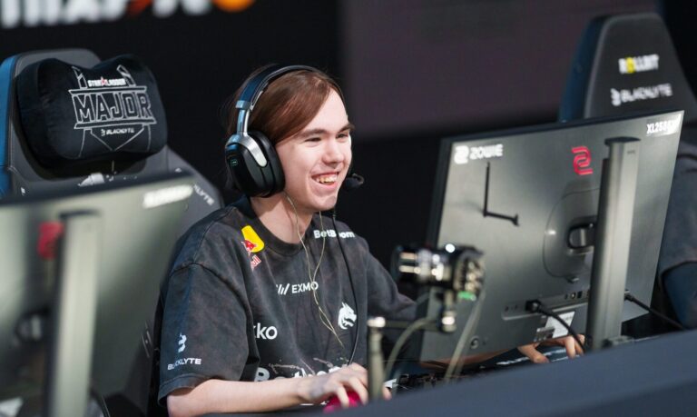 Spirit cruise past Inner Circle to reach BLAST Bounty 2026 LAN Finals