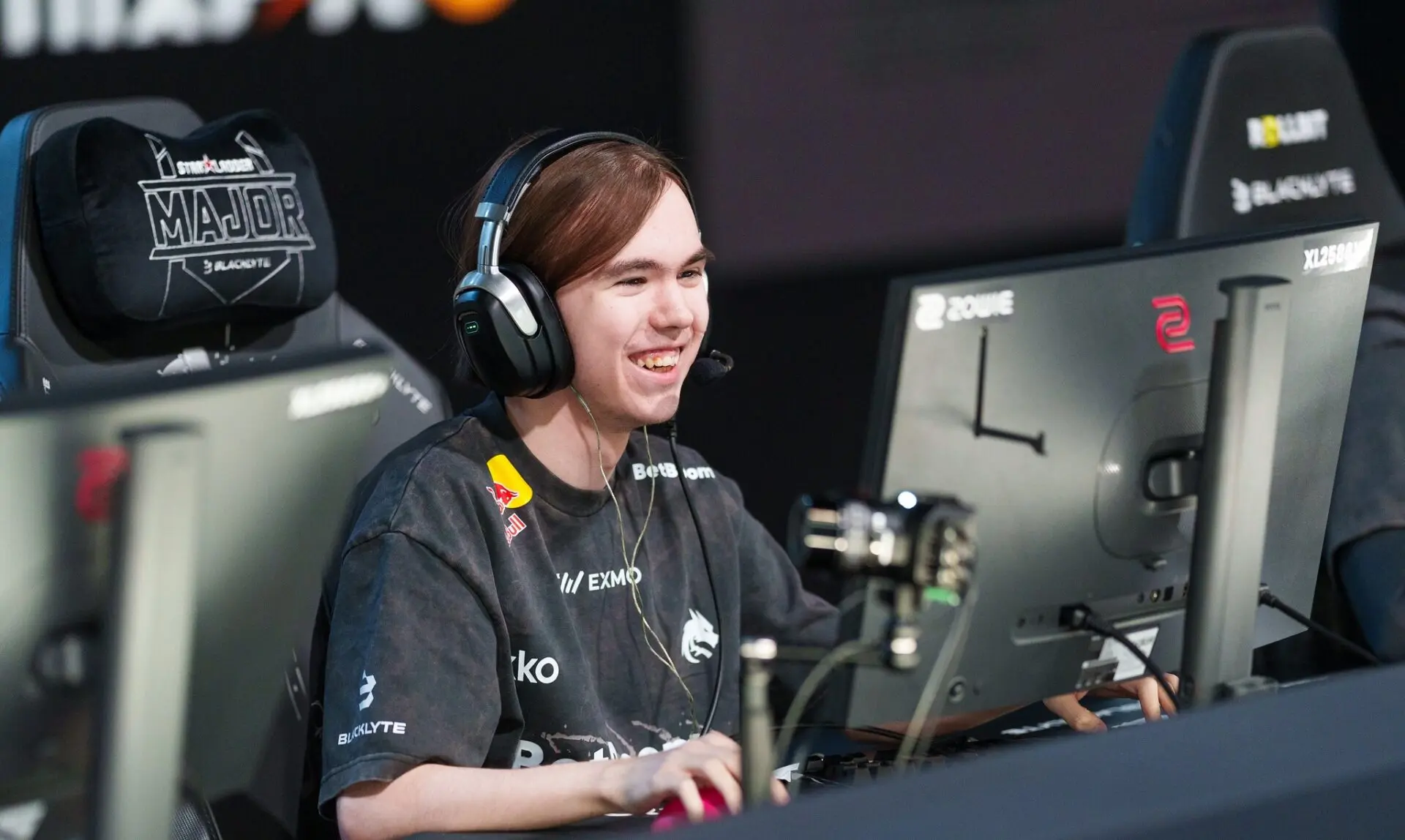donk — the Second Player of the Year in the HLTV 2025 Ranking