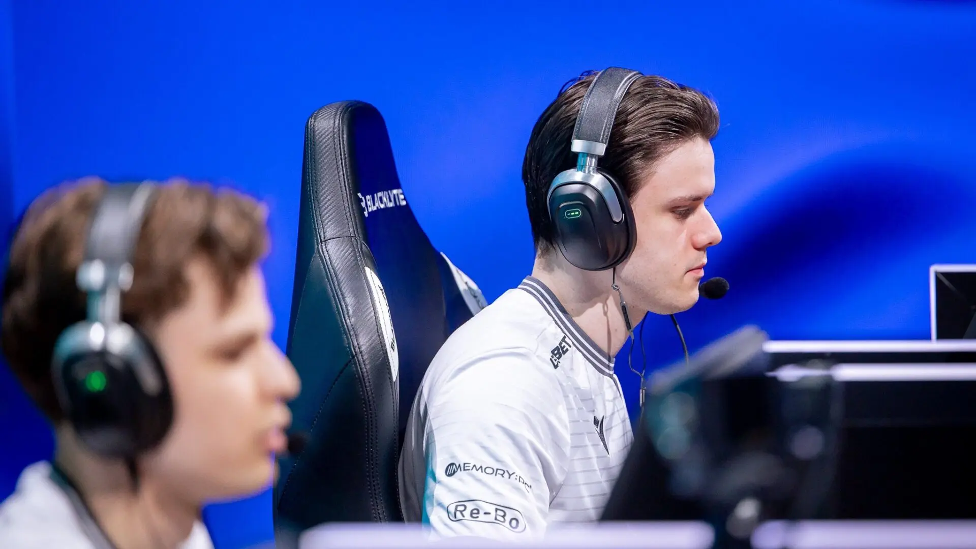 GamerLegion eliminate HEROIC from IEM Krak&oacute;w 2026