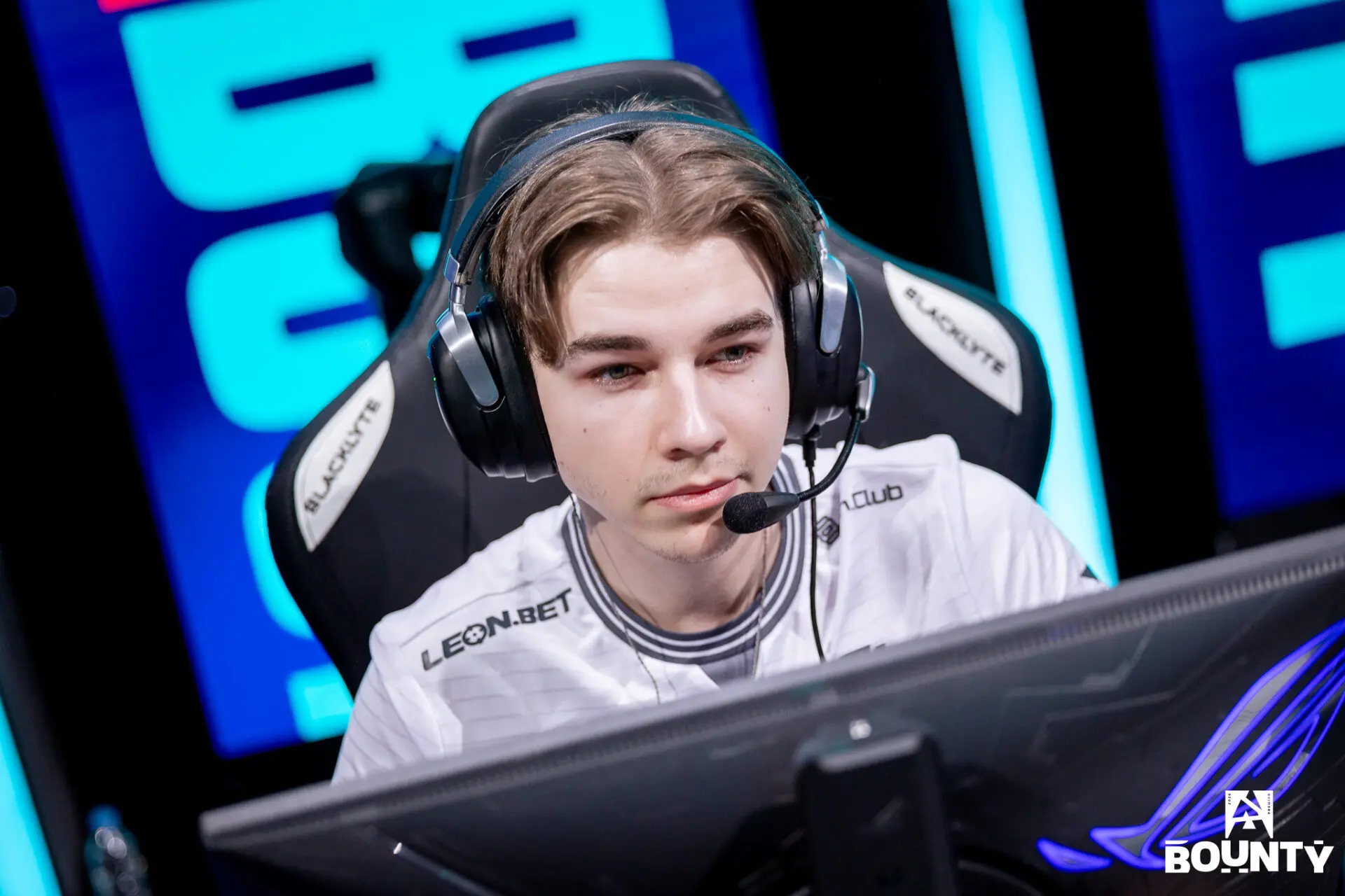 IEM Krak&oacute;w 2026 &mdash; Stage 1 Preview & Predictions