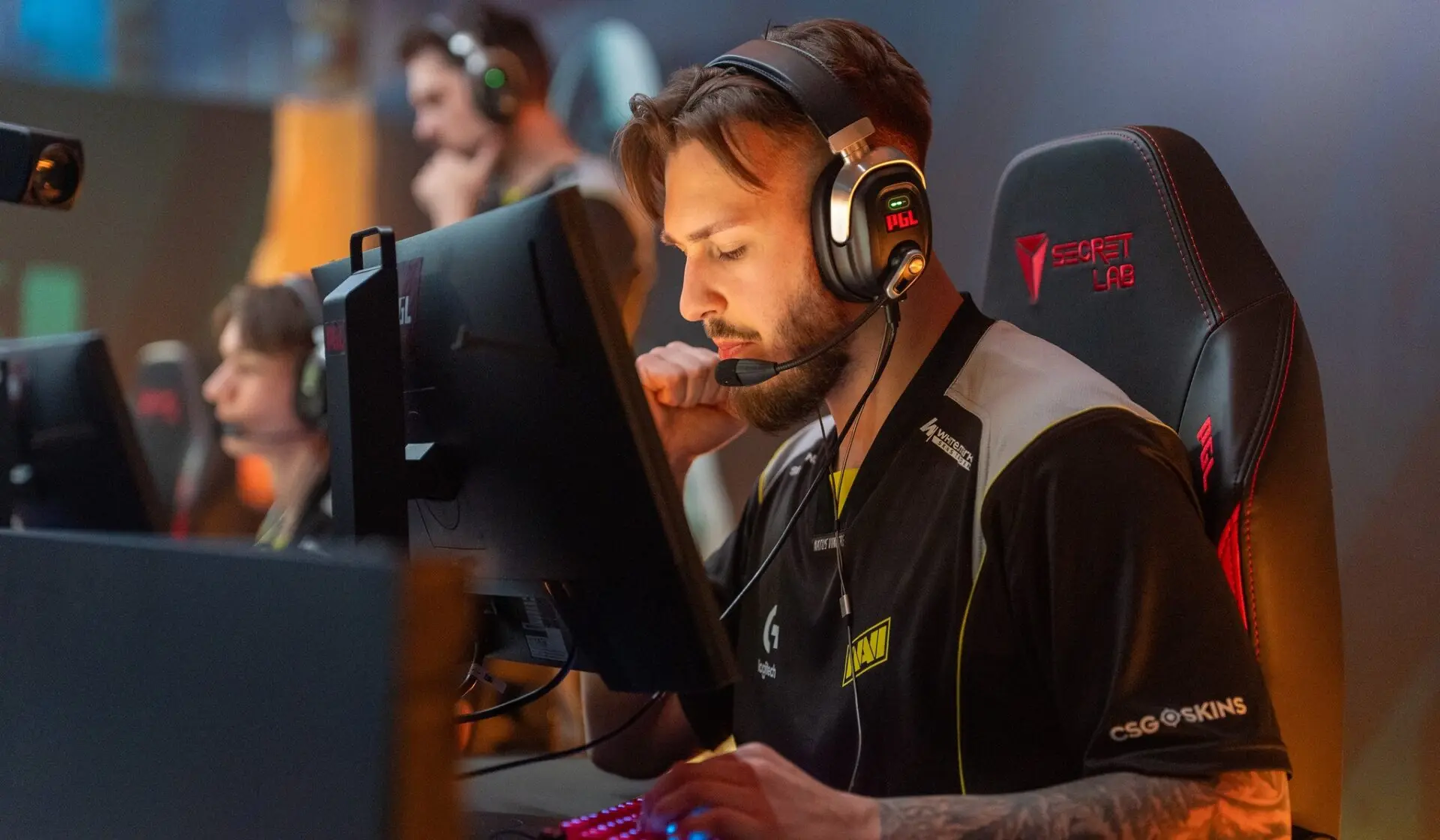 Fnatic are reportedly interested in buying out jL from NAVI