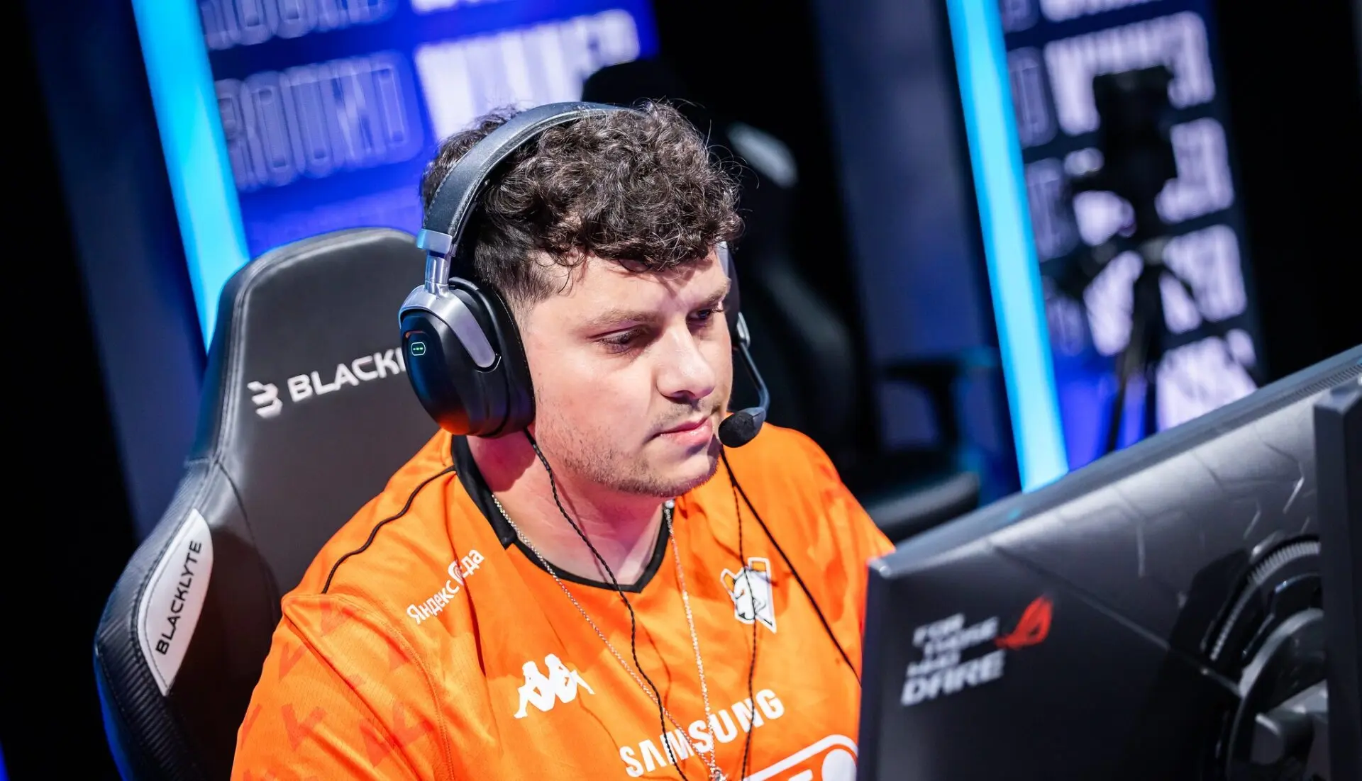 Perfecto moved to the bench at Virtus.pro