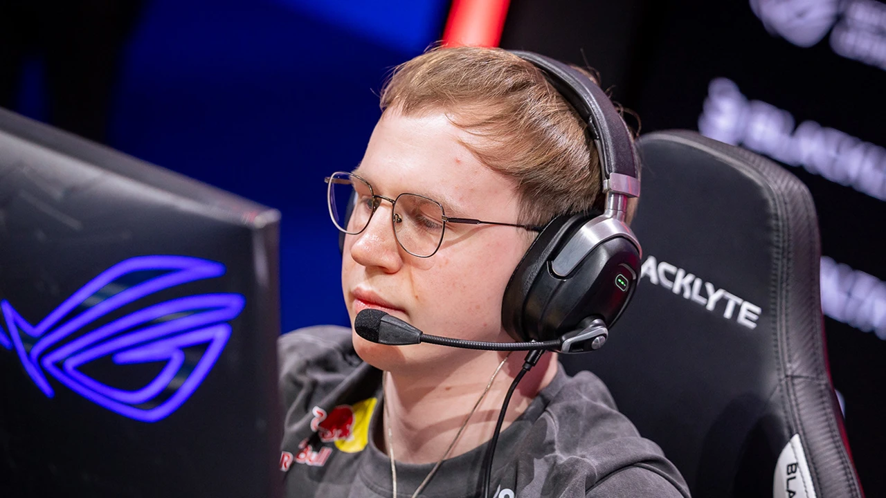 &ldquo;I watch Spirit &mdash; and I don&rsquo;t see this guy&rdquo;: Professeur&rsquo;s comment sparks debate