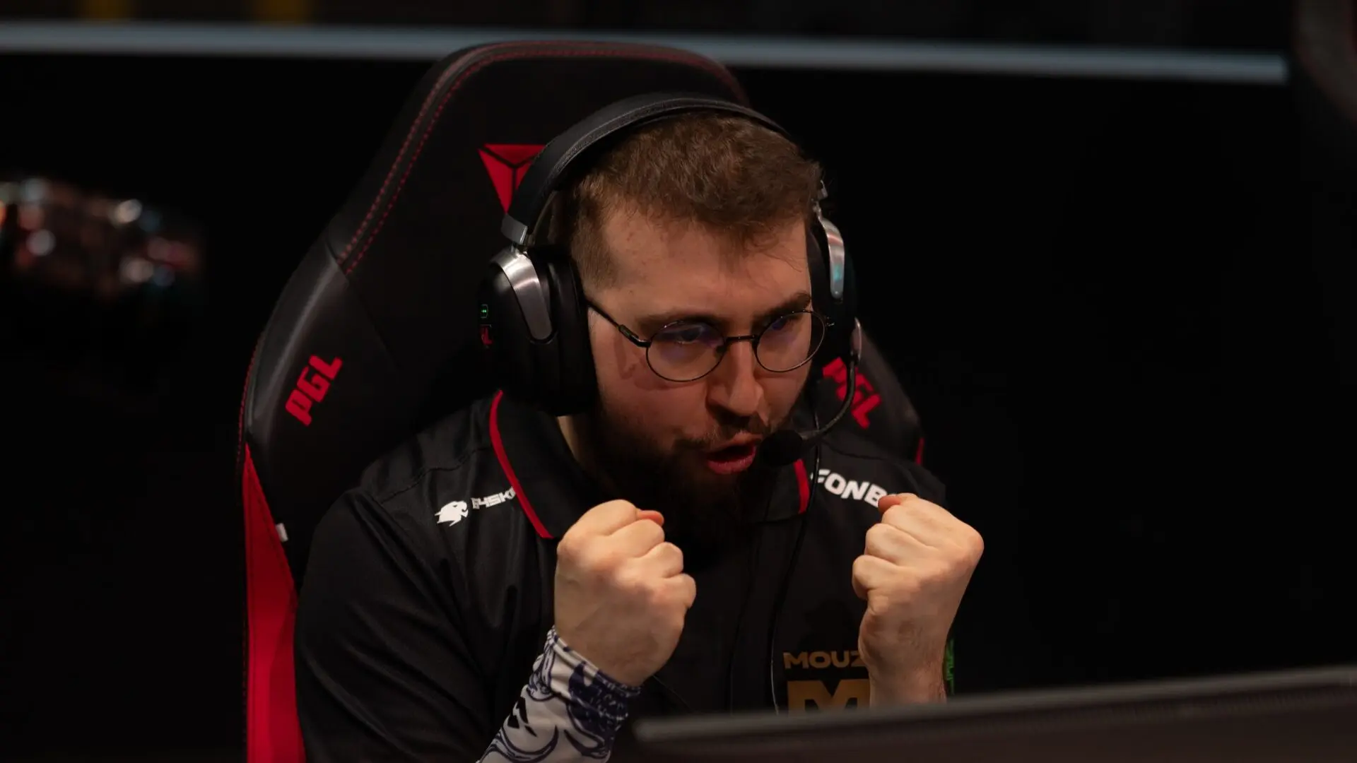 Prediction for MOUZ vs The MongolZ &mdash; BLAST Open Rotterdam 2026