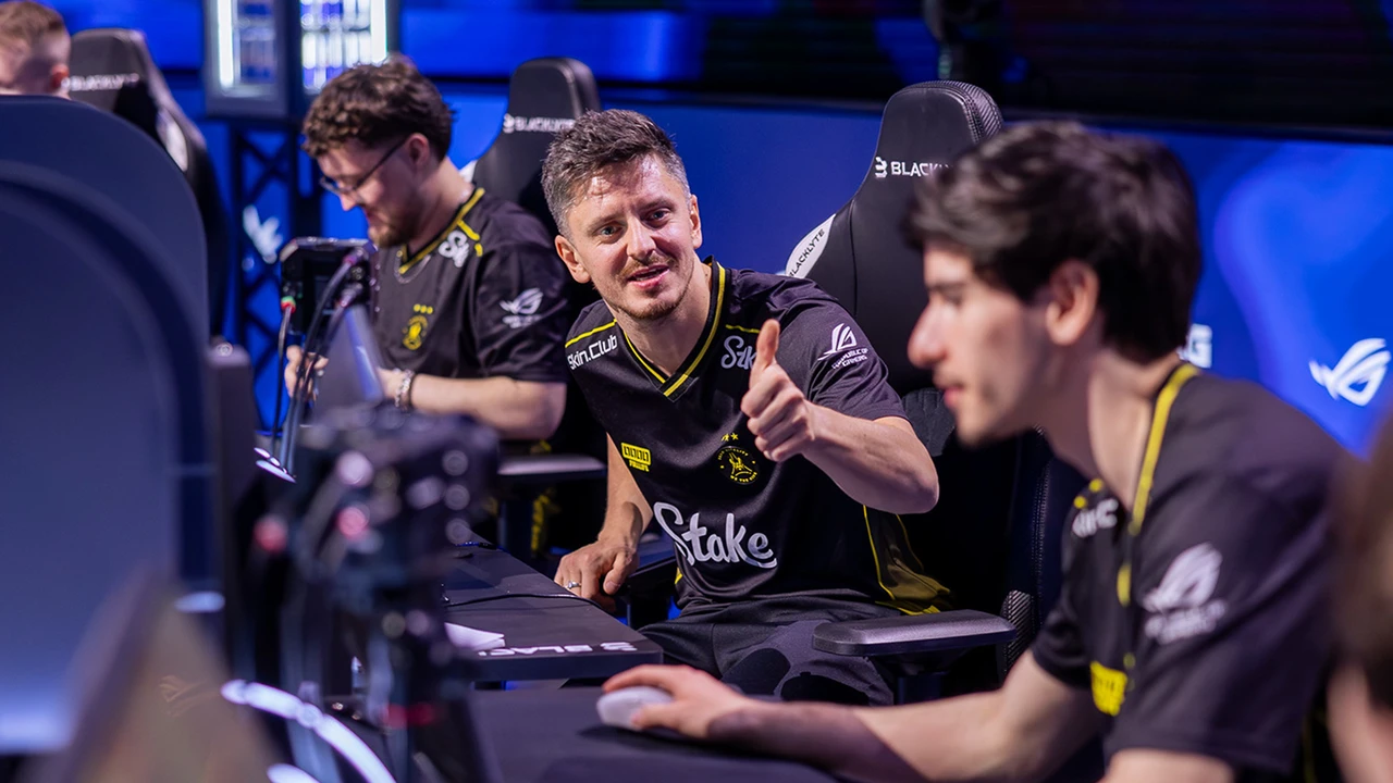 ZywOo leads ruthless Vitality as they demolish 9z in Rotterdam
