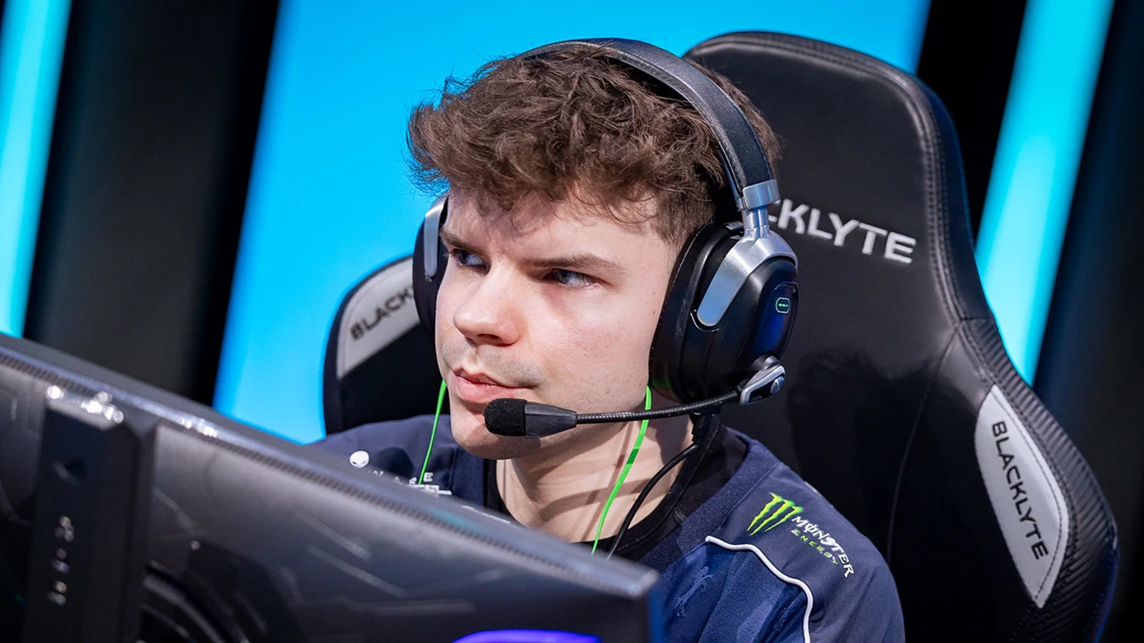 Liquid under fire: return to Americas VRS sparks community debate