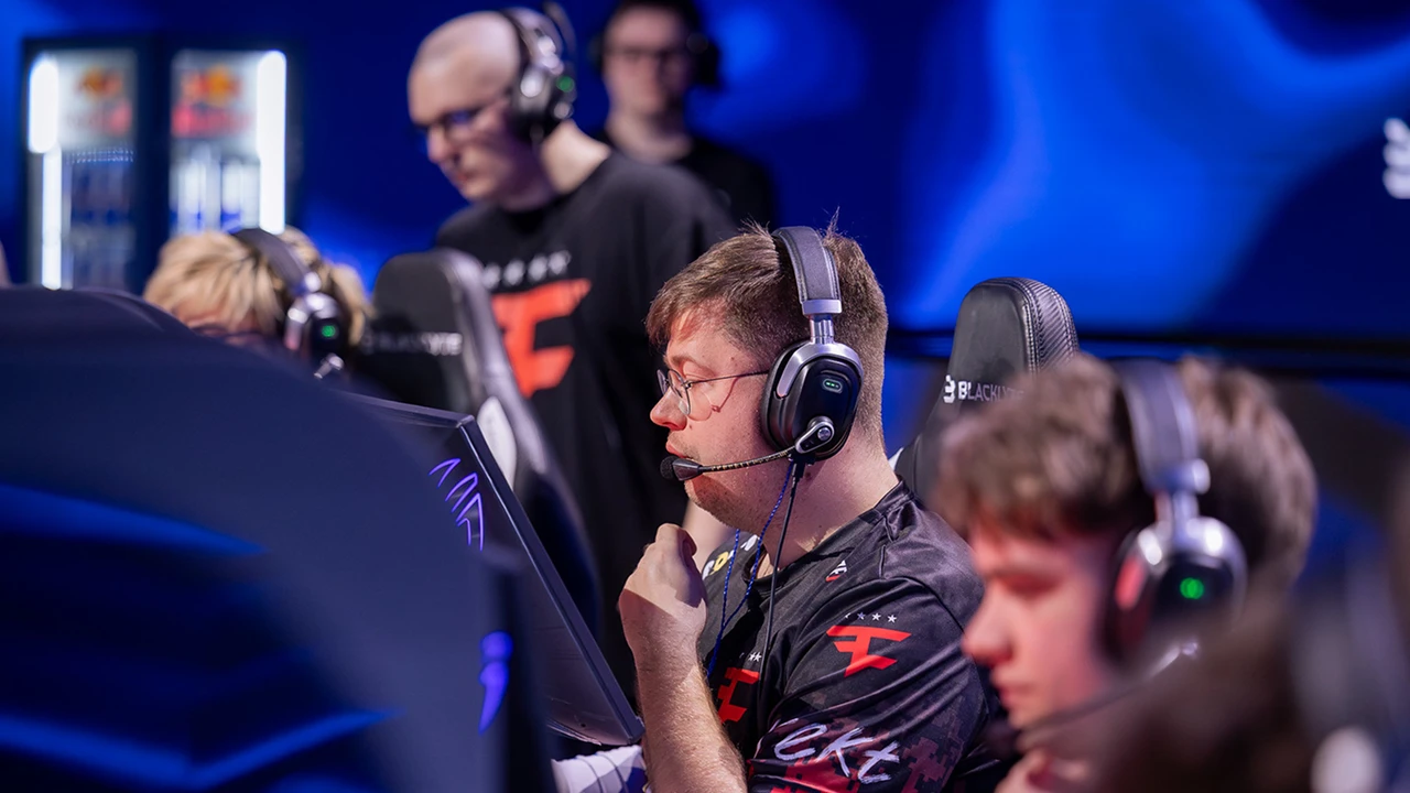 FaZe crash out of Major race: scene reacts to historic collapse