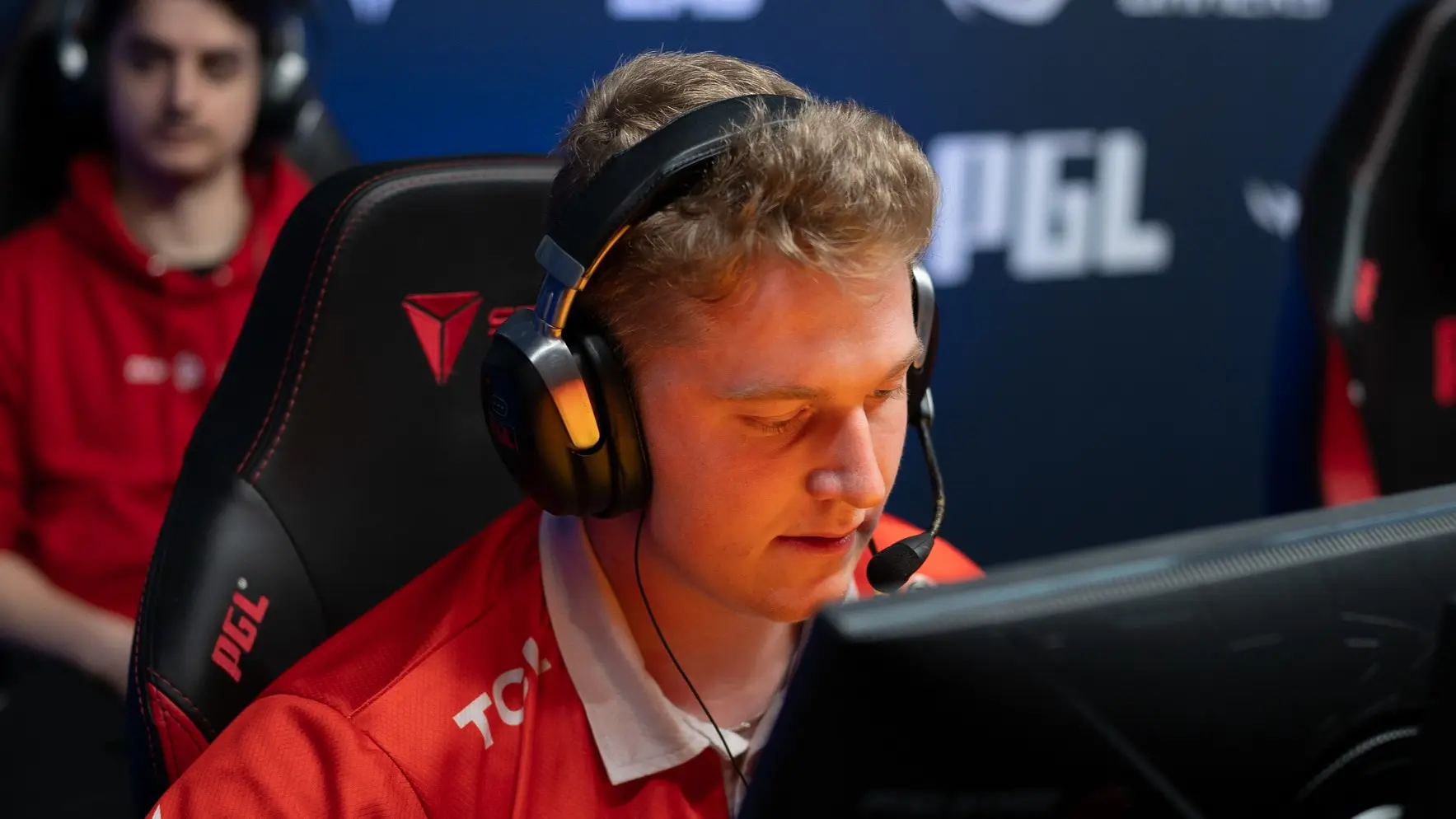 EYEBALLERS defeated FOKUS and advanced to the playoffs &mdash; PGL Bucharest 2026