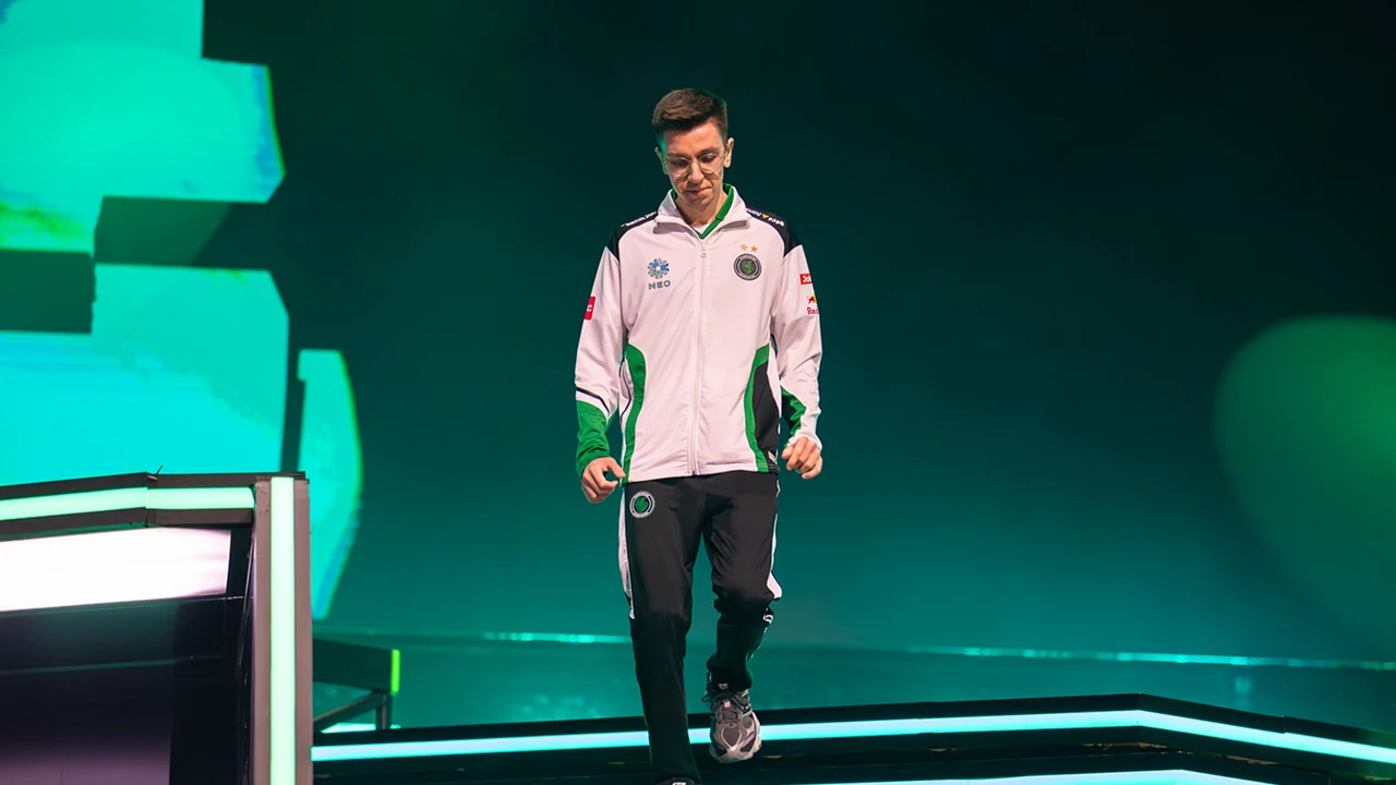 kyxsan responds after Falcons benching as community backs former Falcons IGL