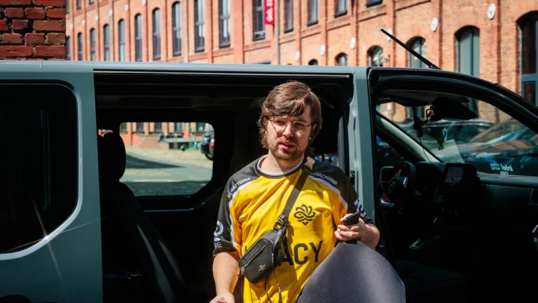 Legacy sweep MIBR to secure Esports World Cup 2026 playoffs