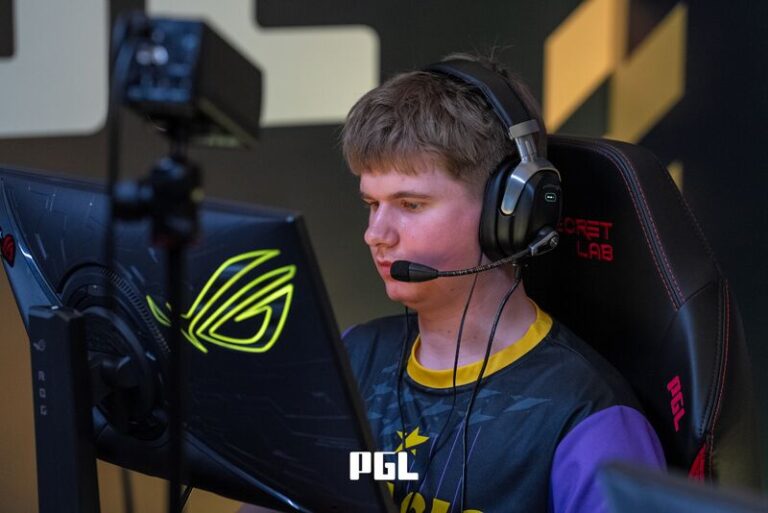 magic replace FUT after visa issues at FISSURE Playground 3