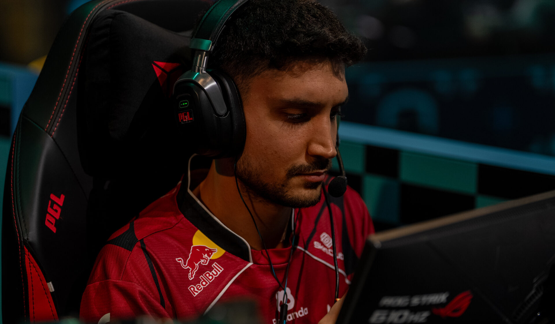 G2 Eliminate Astralis to Reach EWC 2026 Quarterfinals