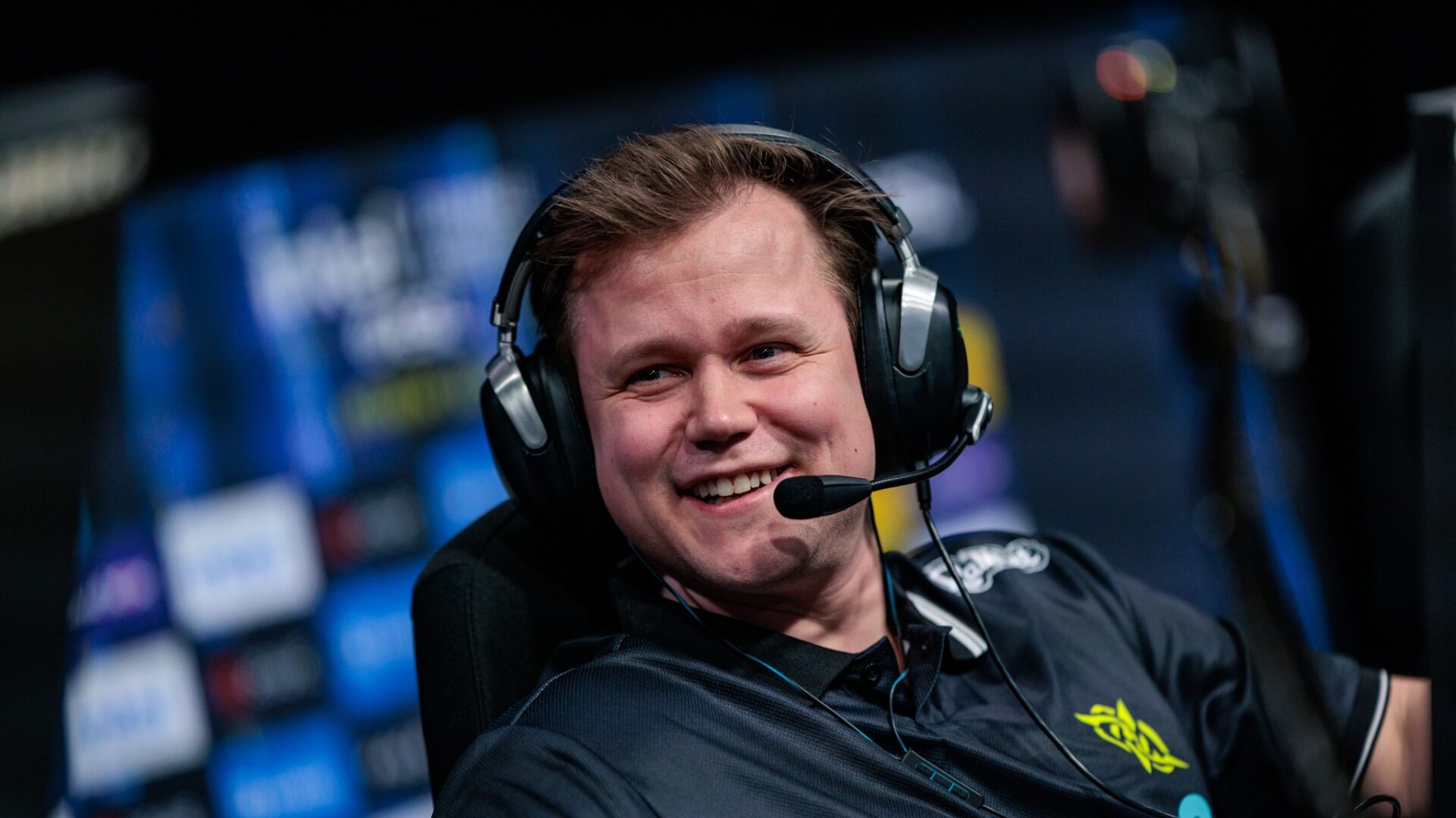 Snappi left Ninjas in Pyjamas active roster