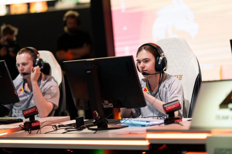 Spirit Eliminate B8 to Reach Esports World Cup Quarterfinals