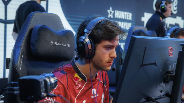 FUT close to signing SunPayus from G2