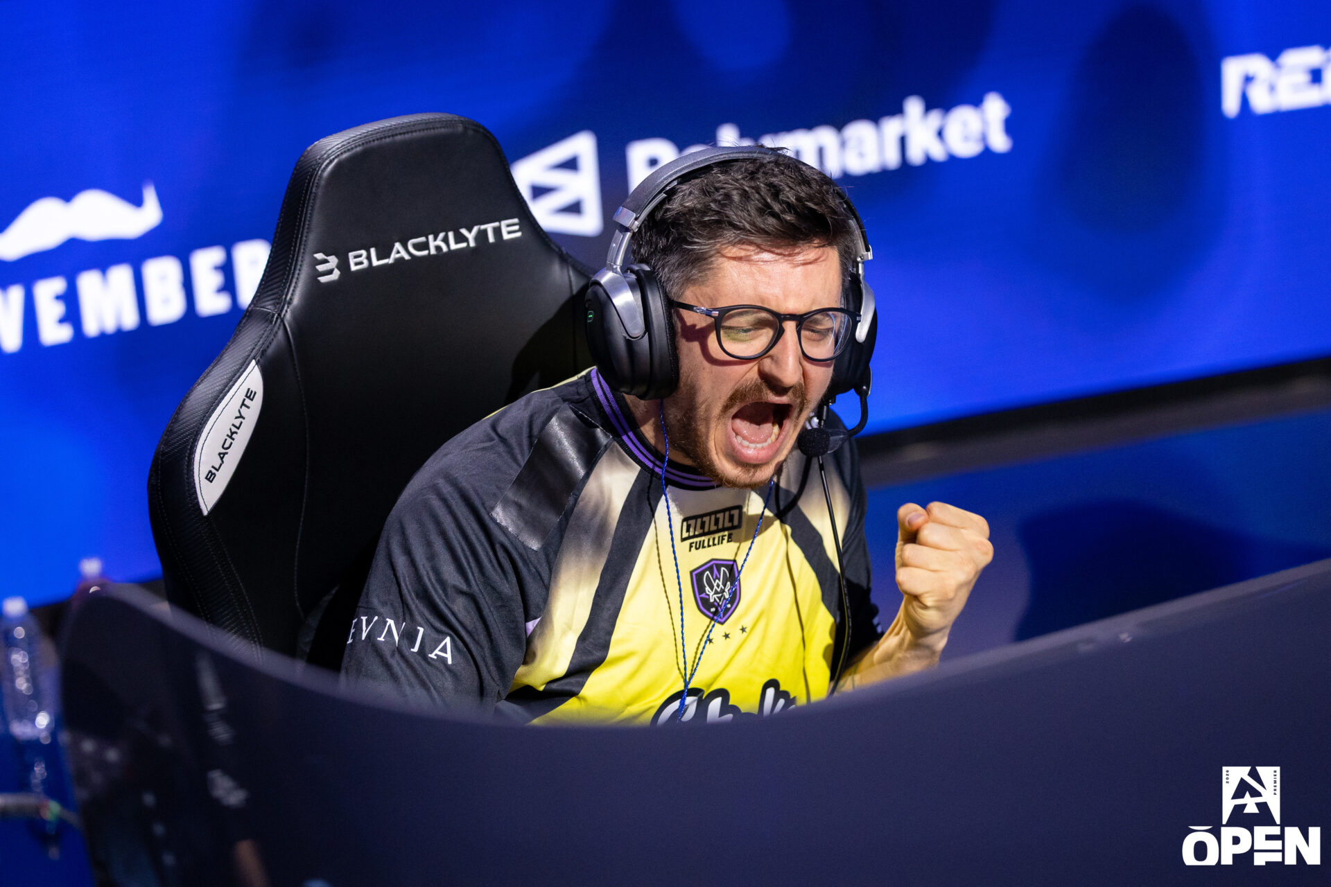 Prediction for Vitality vs magic &mdash; StarLadder StarSeries Fall 2026