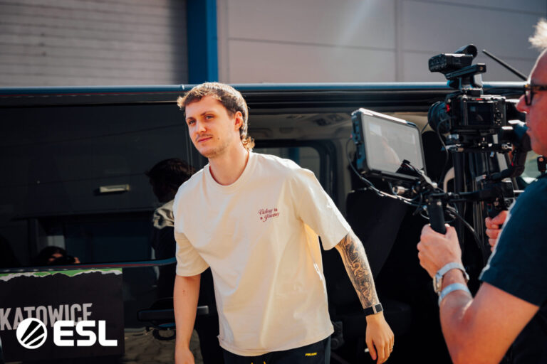 Vitality open with 2-0 win over 1win at ESL Pro League Season 24