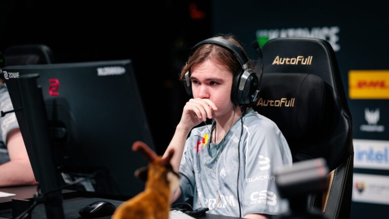 donk, ropz, and Spinx share first place in the race, ESL Pro 24