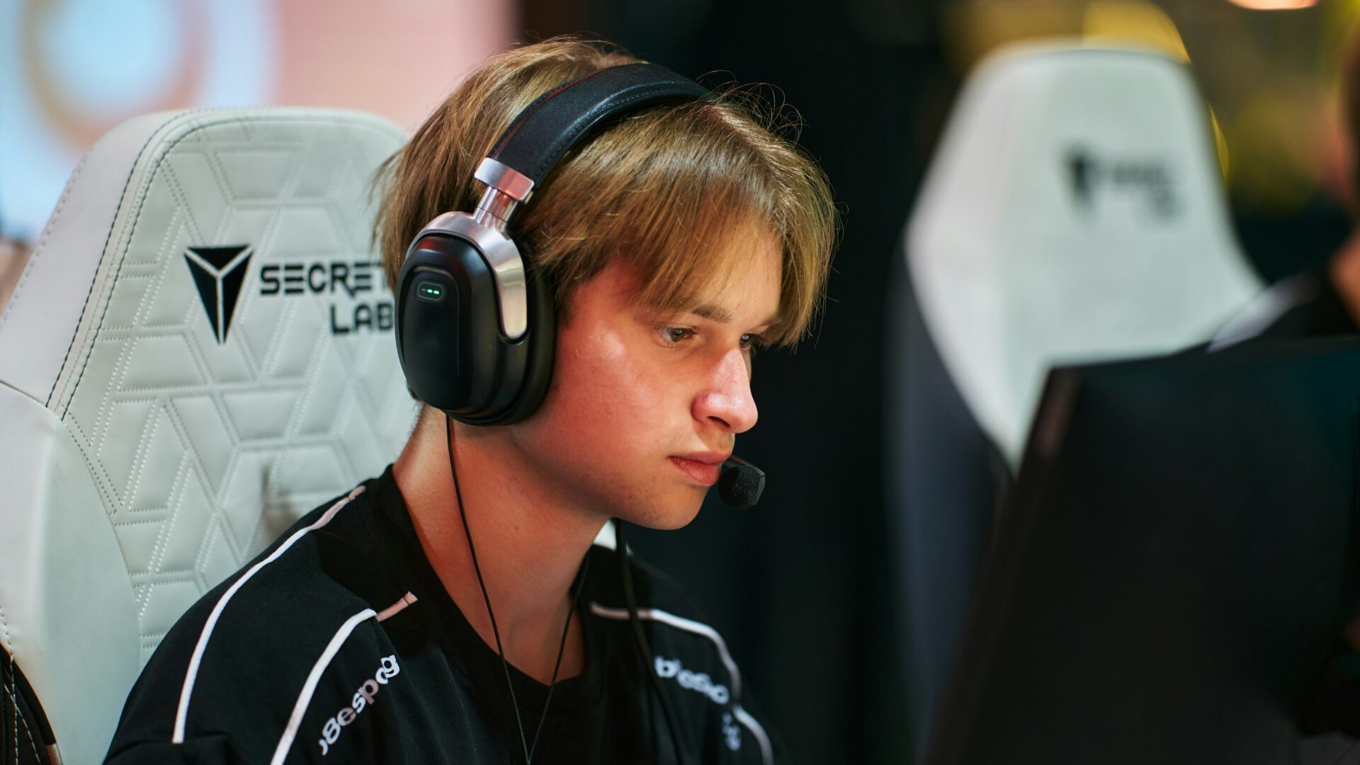 B8 kept their Major hopes alive after defeating Alliance