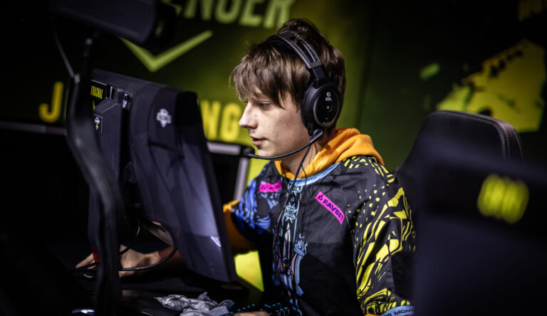 kRaSnaL Leaves ENCE After Mutual Contract Termination